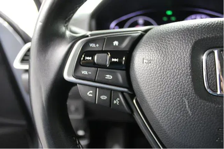 $26989 : Honda Accord 2019 Touring 4d image 10