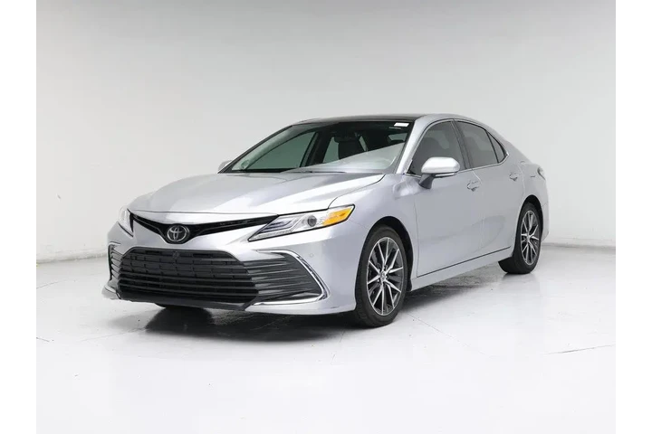 $31998 : Toyota Camry 2023 XLE 4dr Se image 4