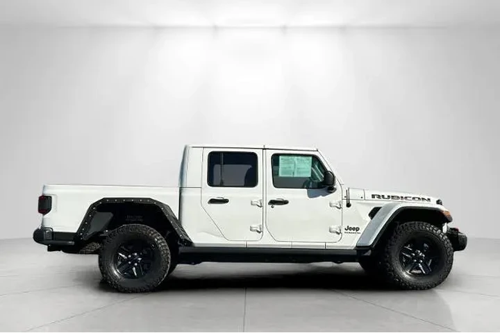 $28995 : Jeep Gladiator 2020 4x4 Rubi image 2