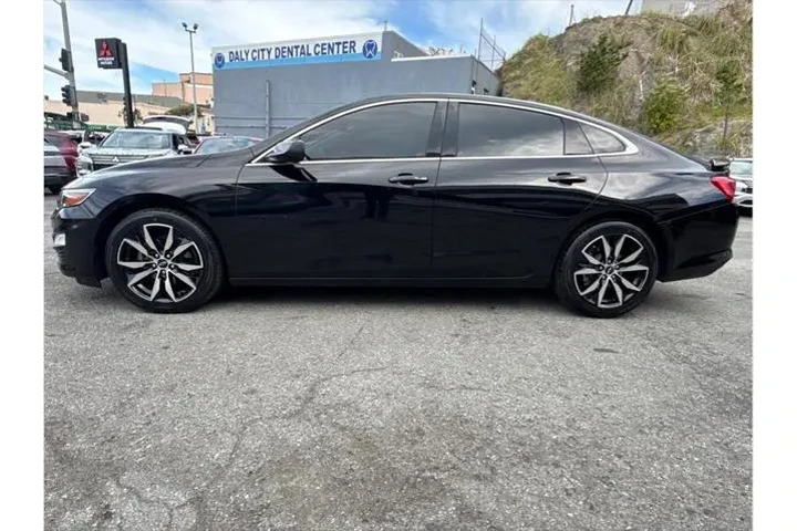 $17498 : Chevrolet Malibu 2022 RS 4dr image 7