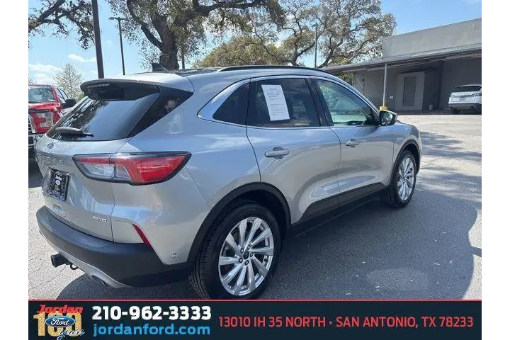 $23119 : Ford Escape 2022 AWD Titaniu image 8