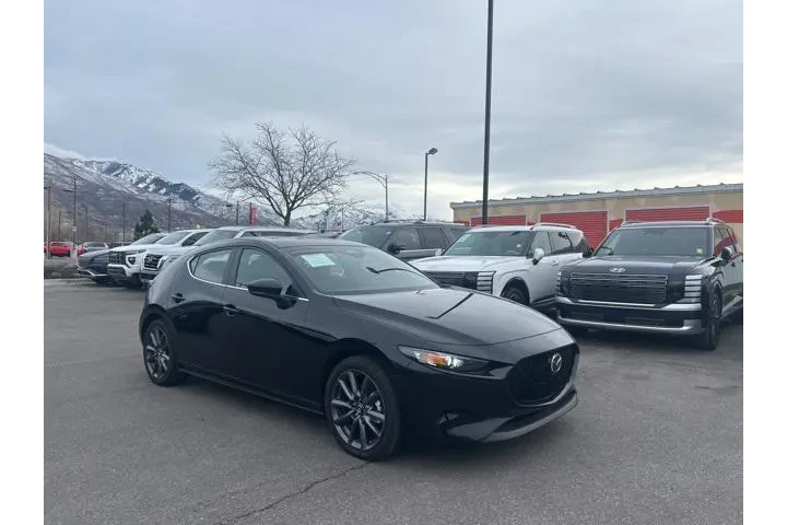 $25401 : Mazda Mazda3 Hatchback 2025 image 3