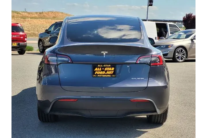 $34900 : Tesla Model Y 2023 AWD 4dr C image 5