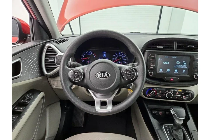 $14998 : Kia Soul 2021 LX 4dr Crossov image 10