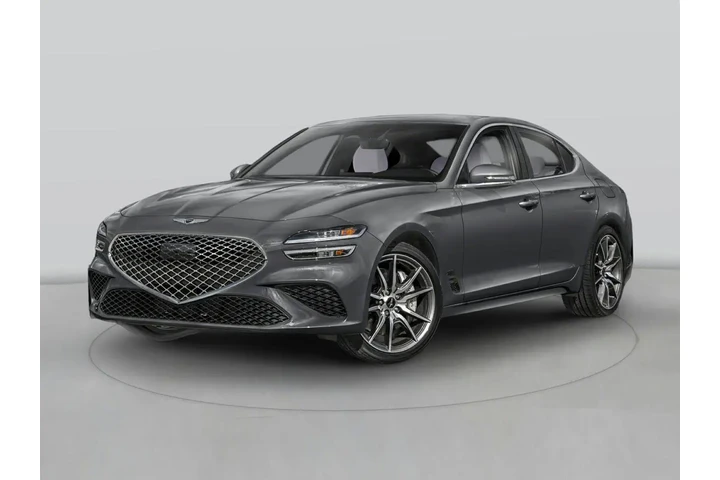 $29420 : Genesis G70 2025 2.5T Standa image 1