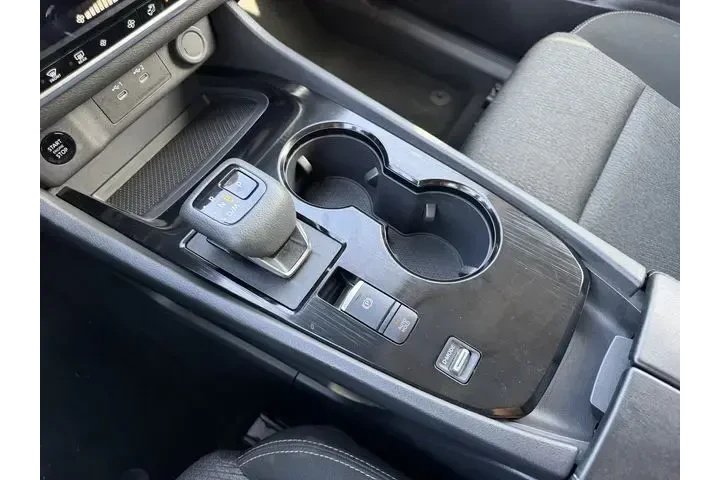 $21194 : Nissan Rogue 2025 SV 4dr Cro image 10