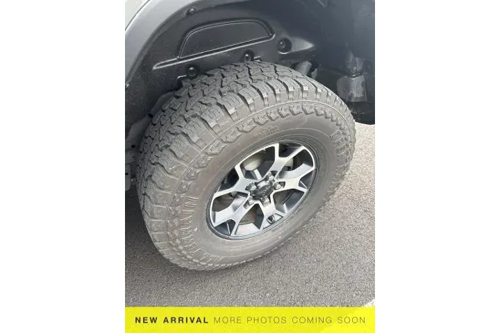 $29990 : Jeep Wrangler Unlimited 2018 image 7