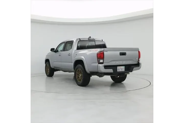 $35998 : Toyota Tacoma 2019 4x4 TRD S image 2