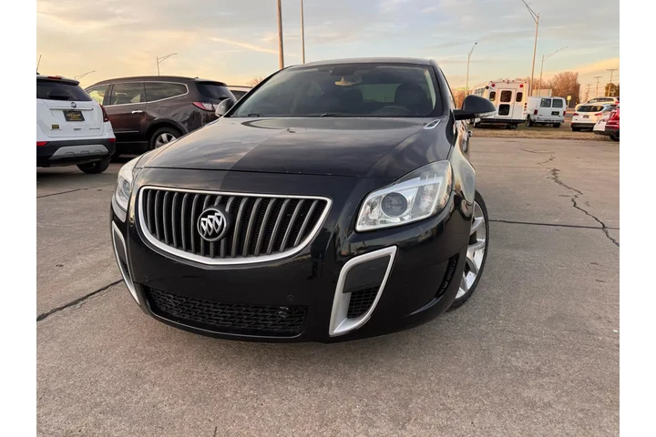 2012 Regal GS image 8