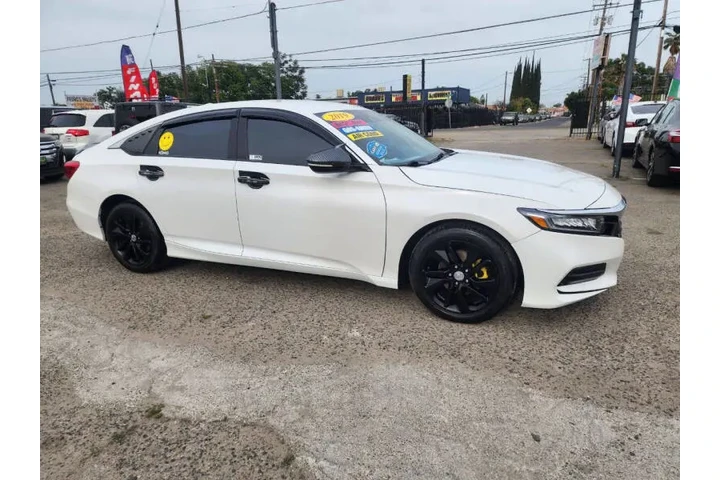 $19599 : 2019 Accord LX image 8