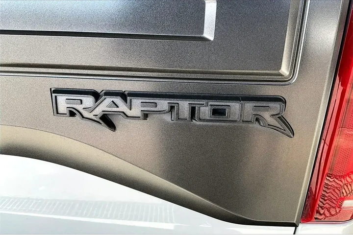 $35031 : Ford F-150 2017 4x4 Raptor 4 image 7