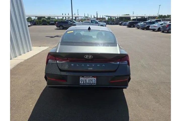 $22900 : Hyundai ELANTRA 2025 SEL Con image 5