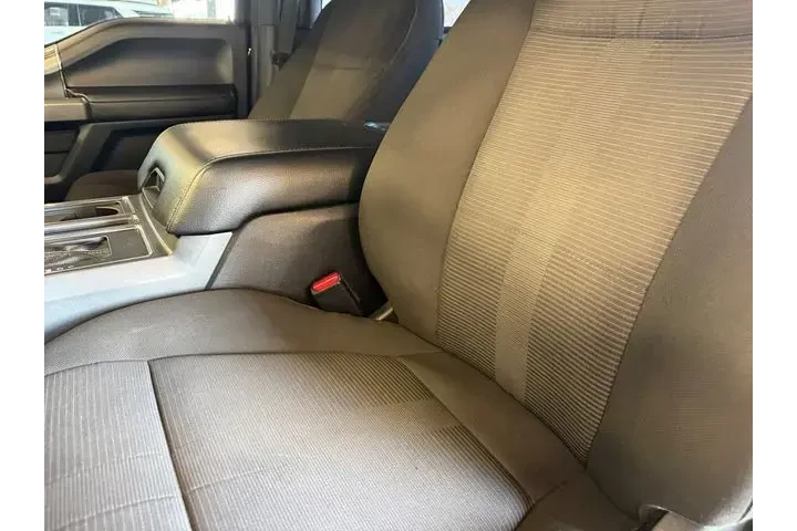 $21981 : Ford F-150 2017 4x2 XLT 4dr image 7