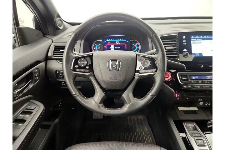 $30998 : Honda Pilot 2021 AWD Black E image 10