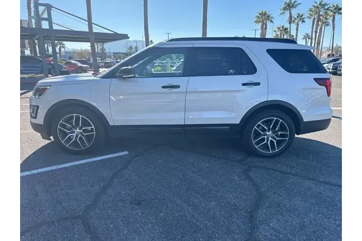 $13384 : Ford Explorer 2017 AWD Sport image 8