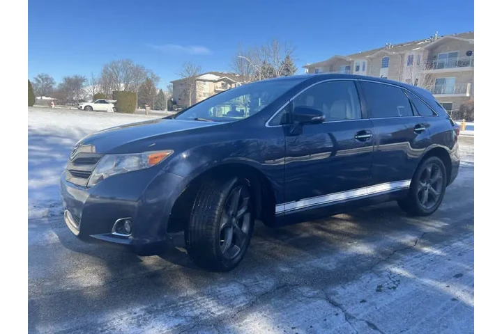 $15997 : 2015 Venza XLE image 8