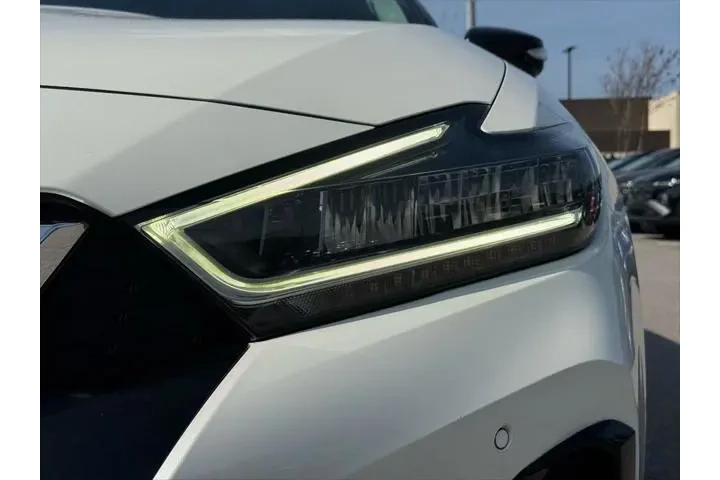 $29989 : Nissan Maxima 2023 3.5 Plati image 10