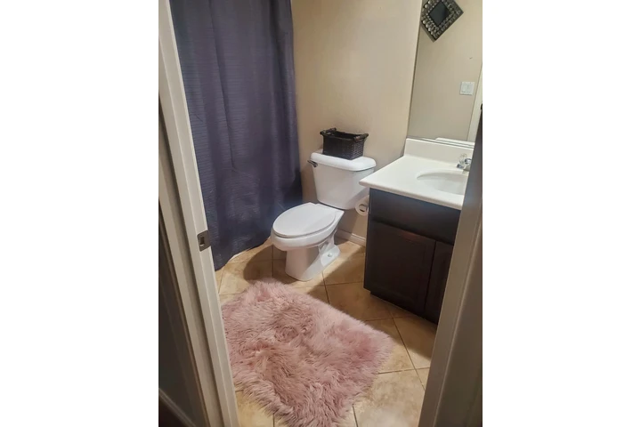$1800 : Room/loft image 4