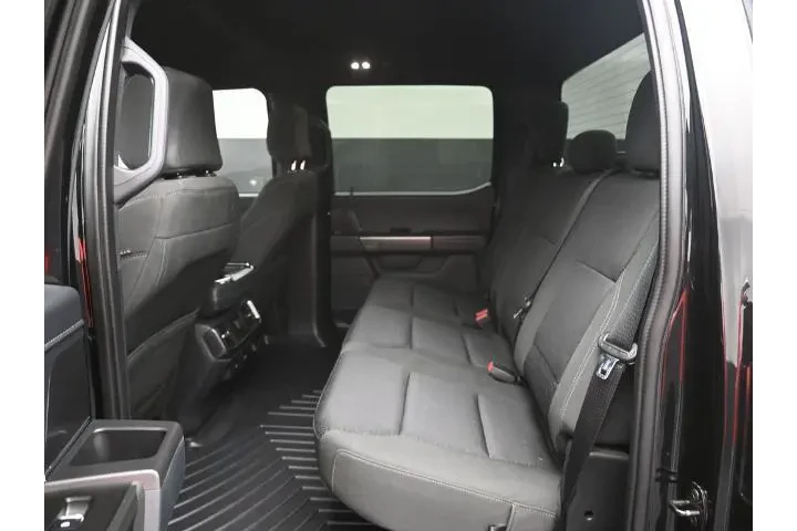 $35945 : Ford F-150 2023 4x2 XL 4dr S image 2