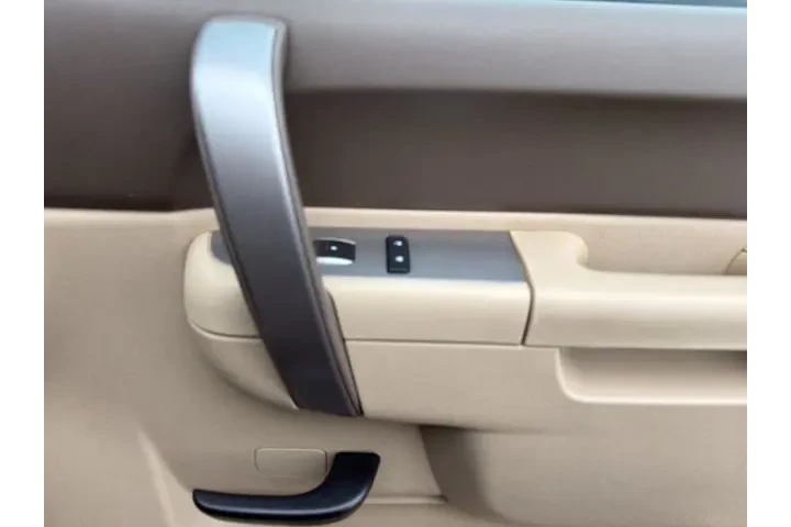 $29990 : Chevrolet Silverado 2500HD 2 image 10