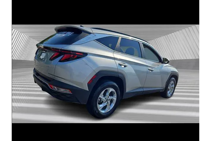 $20991 : Hyundai TUCSON 2024 AWD SEL image 6