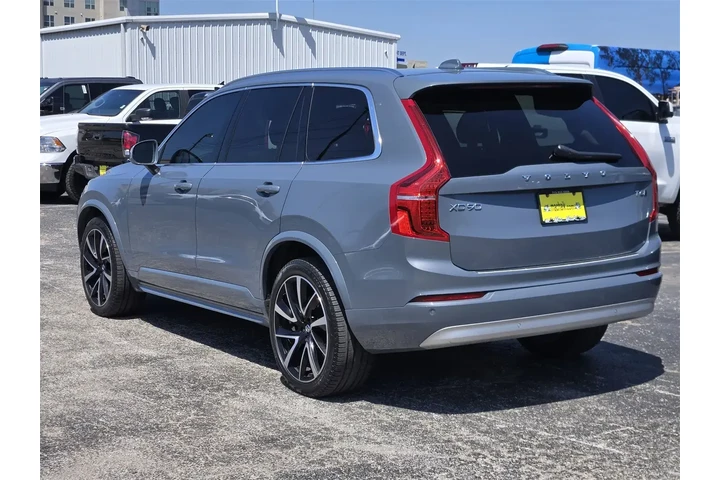 $36991 : Volvo XC90 2022 AWD T6 Momen image 4