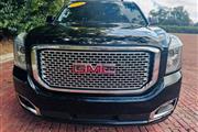 $25900 : 2015 GMC YUKON thumbnail