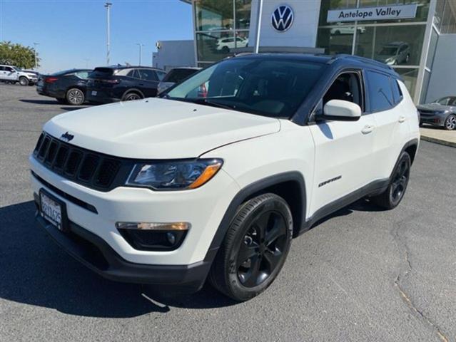 $14854 : 2019 Jeep Compass image 3