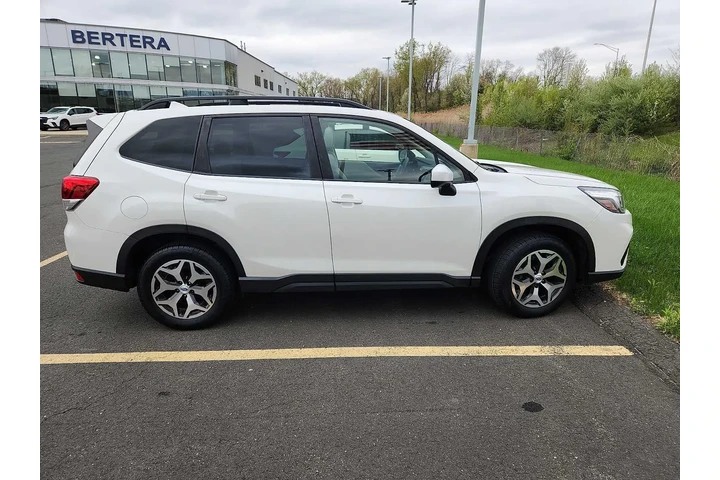 $20799 : Subaru Forester 2020 AWD Pre image 7