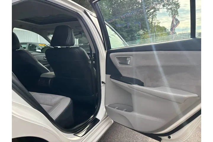$14999 : 2015 Camry XLE image 10