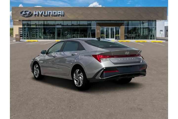 $21000 : Hyundai ELANTRA 2025 SEL Con image 5