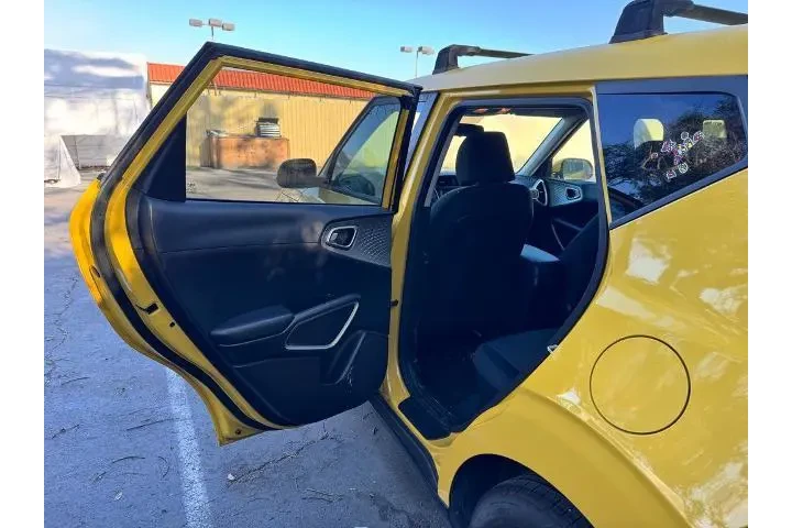 $14467 : Kia Soul 2020 S 4dr Crossove image 10