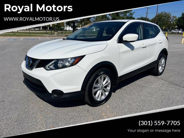 $10500 : 2018 Rogue Sport S image 2