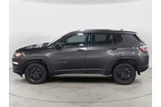 $13961 : Jeep Compass 2021 4x4 Sport thumbnail