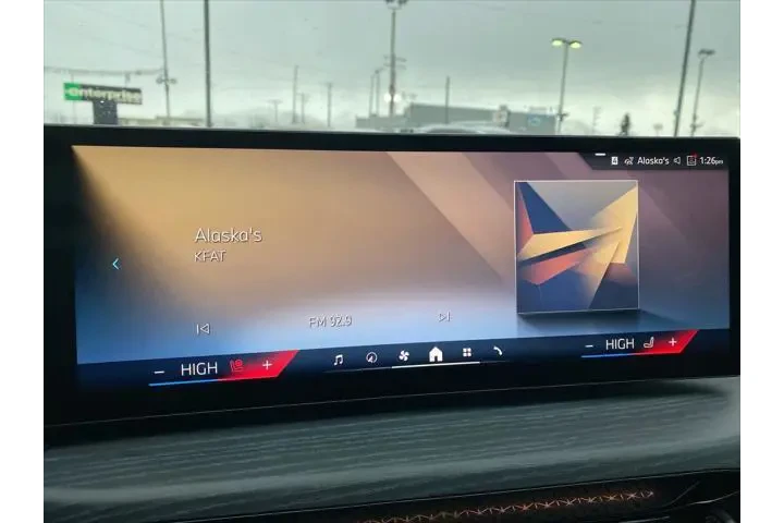 $36500 : BMW 3 Series 2025 AWD 330i x image 9