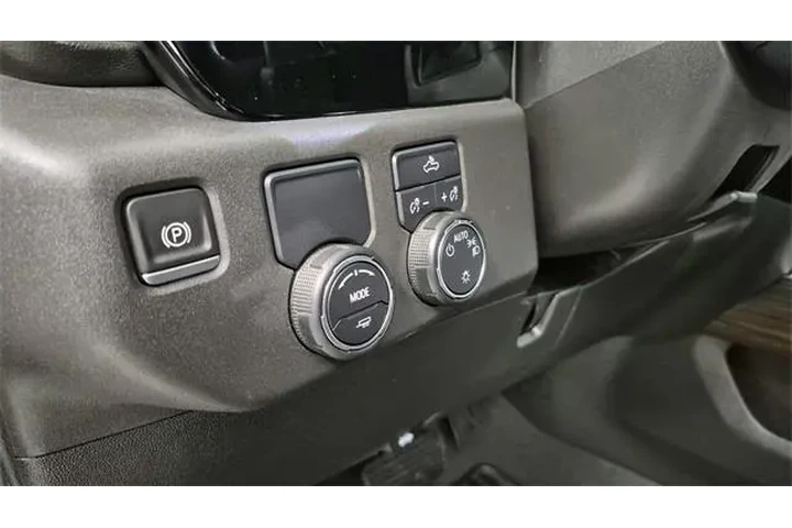 $34999 : Chevrolet Silverado 1500 202 image 10