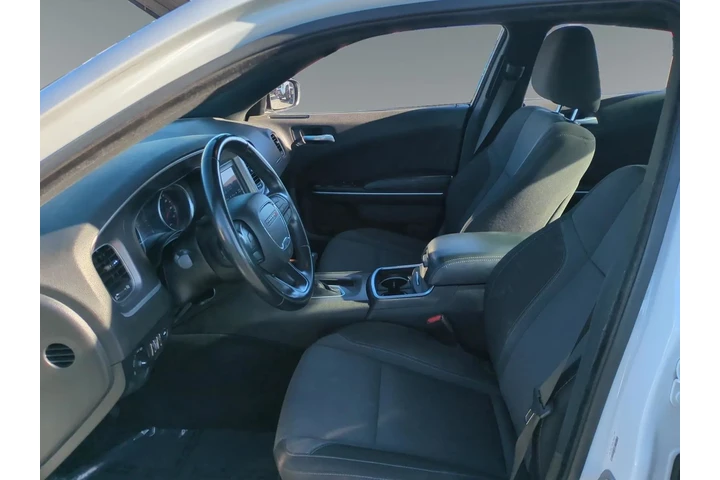 $18900 : Dodge Charger 2022 SXT 4dr S image 9