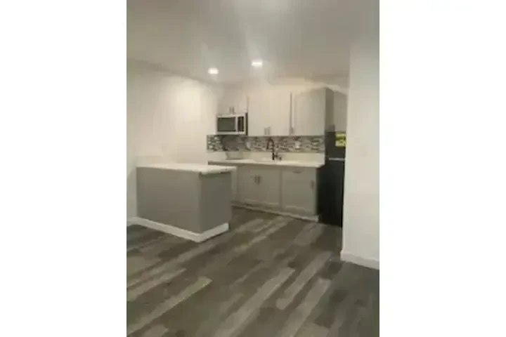 SE ALQUILA ESTUDIO 📍 image 8