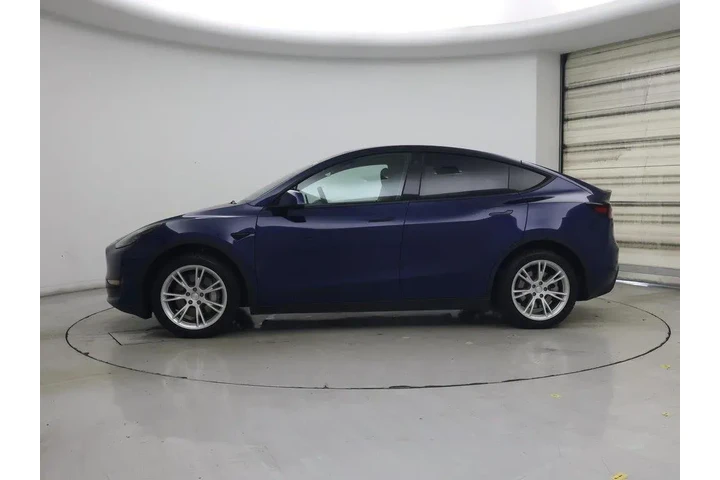 $32998 : Tesla Model Y 2023 AWD Long image 3