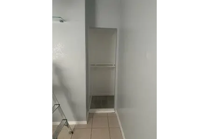 $1800 : APARTAMENTO PEQUEÑO image 9