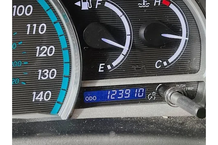 $11975 : Toyota Venza 2011 AWD 4cyl 4 image 9