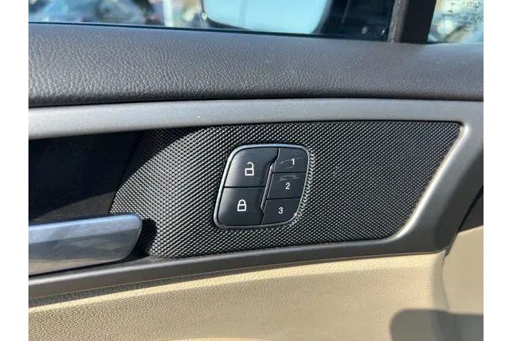 $7999 : Ford Fusion 2015 SE 4dr Seda image 8