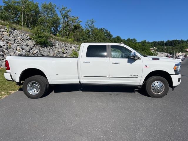 $66704 : PRE-OWNED 2019 RAM 3500 LIMIT image 8