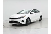 $20998 : Kia Forte 2023 LXS 4dr Sedan thumbnail