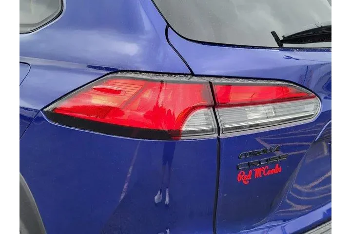 $33200 : Toyota Corolla Cross Hybrid image 9