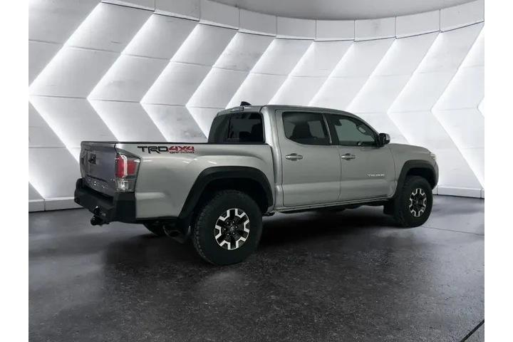 $37161 : Toyota Tacoma 2021 4x4 TRD P image 6