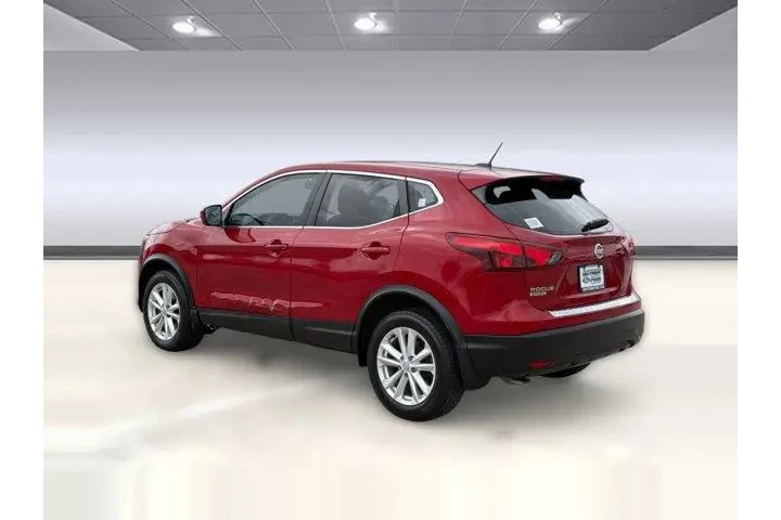 $15898 : Nissan Rogue Sport 2018 S 4d image 3