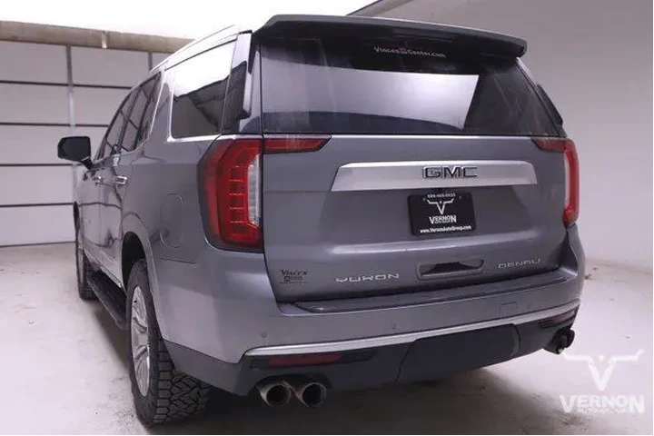$39999 : GMC Yukon 2021 4x4 Denali 4d image 2