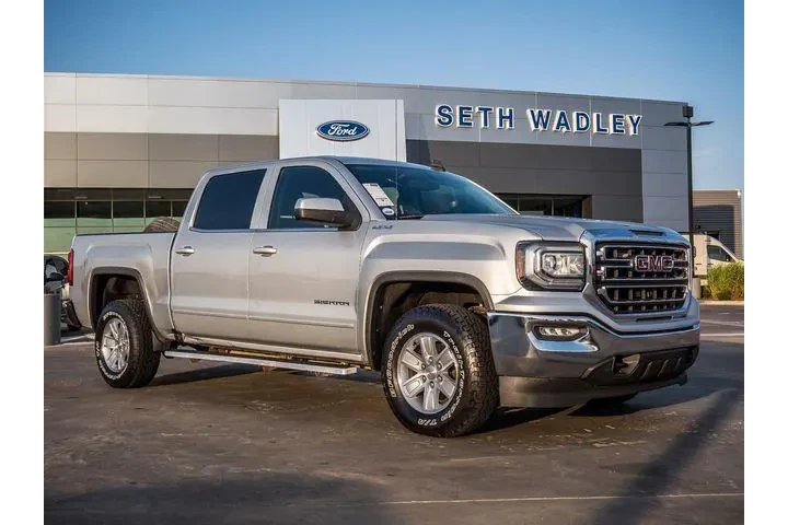 $22400 : GMC Sierra 1500 2016 4x4 SLE image 1