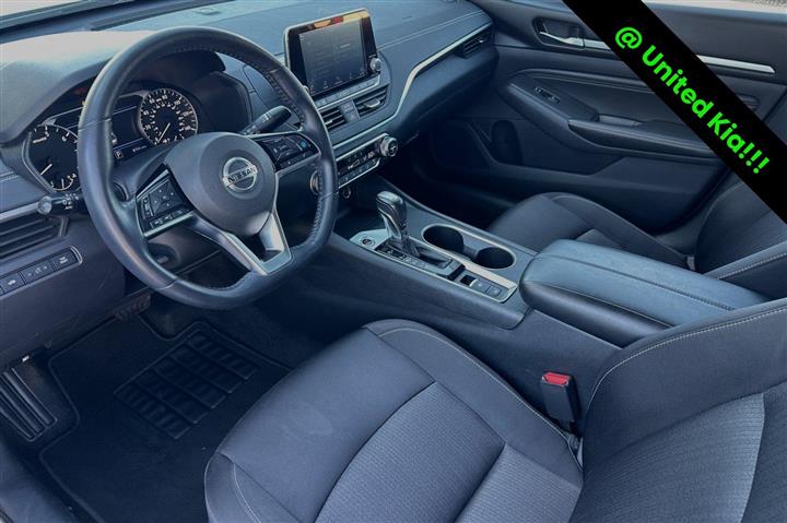 $15488 : Pre-Owned 2019 Altima 2.5 SV image 10